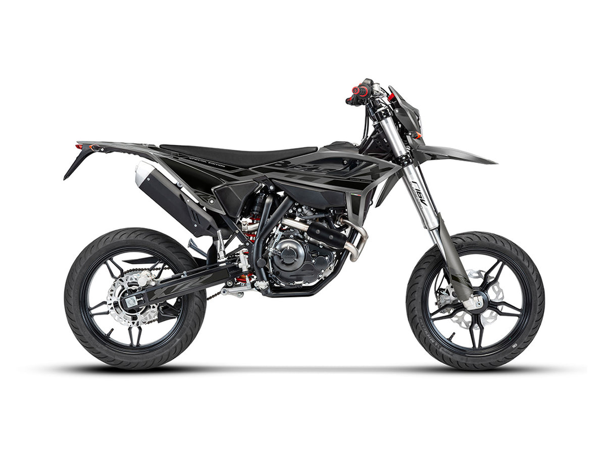 Beta RR MOTARD 125 T X SPECIAL EDITION, colore grigio opaco/nero lucido, veicolo completo