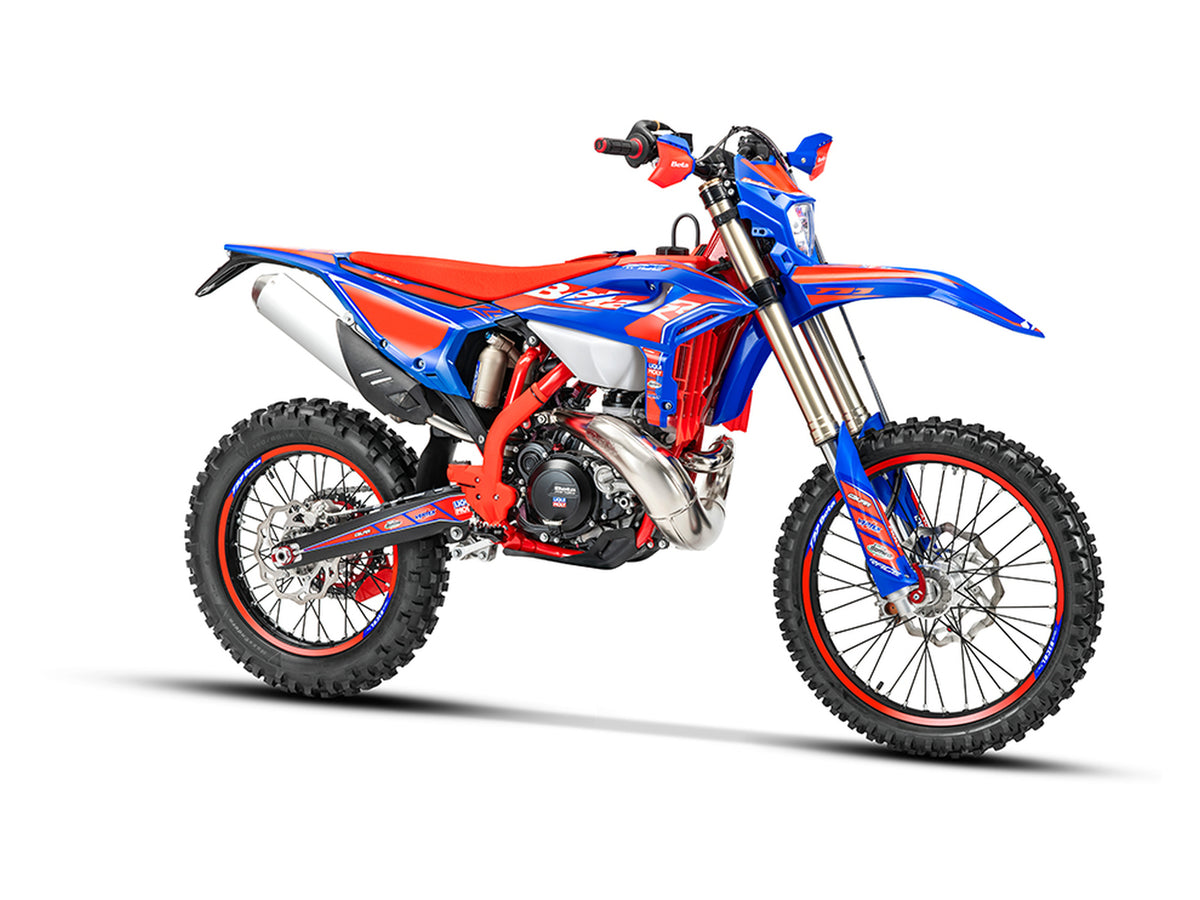 Beta RR RACE 2T 250 MY26, colore rosso/blu, veicolo completo, foto ufficiale di gamma