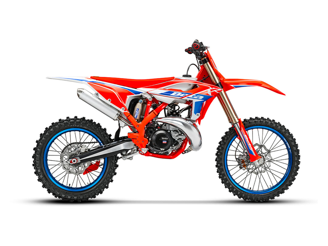 Beta RX 2T 250 MY26, colore rosso/blu, veicolo completo
