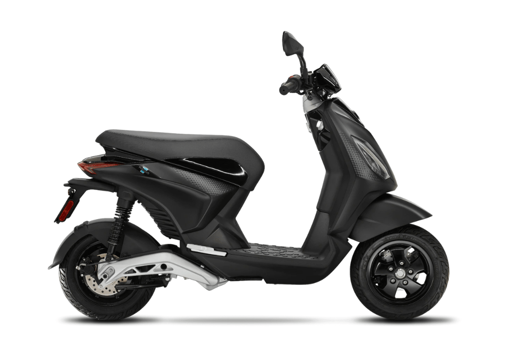 PIAGGIO 1 MY25 - BM ROMA| BOCCEA MOTO ROMA | BM STORE