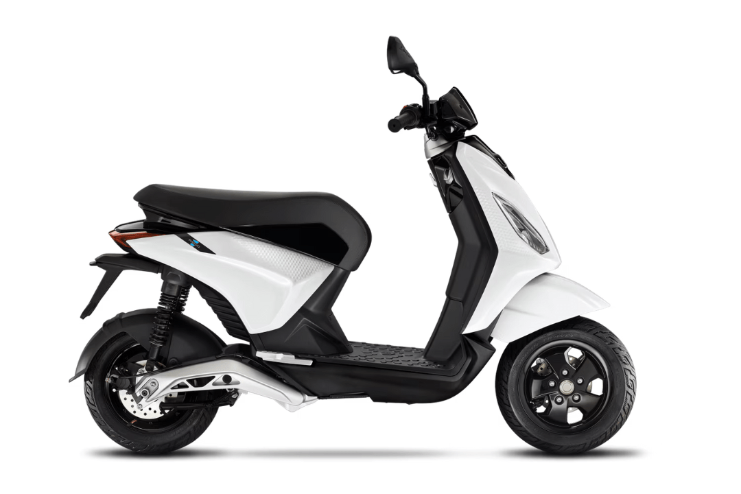 PIAGGIO 1 MY25 - BM ROMA| BOCCEA MOTO ROMA | BM STORE